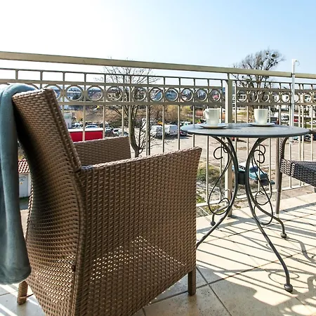 Sloneczny Z Parkingiem Apartment *
